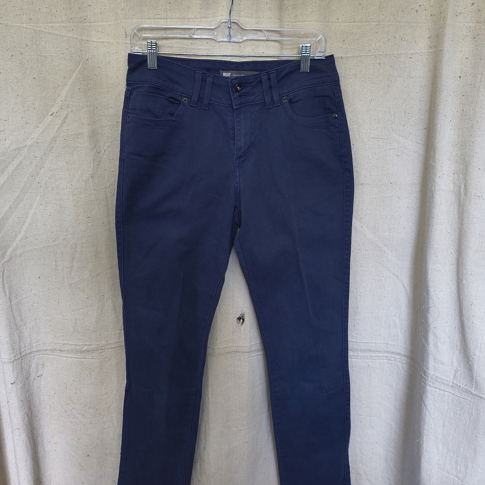 Levi's Black Label Women's Size 6M Dark Blue Mid Rise Skinny Jeans